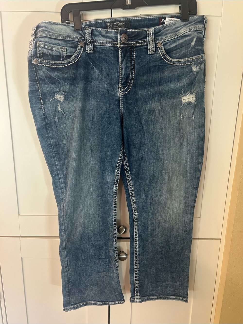 Silver Jeans Blue Distressed Cropped Ankle Jeans